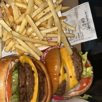 In-N-Out Burger - Yummy - Fast Food Near Me - Phoenix, Arizona In-N-Out Burger - Yummy - Fast Food Near Me - Phoenix, Arizona