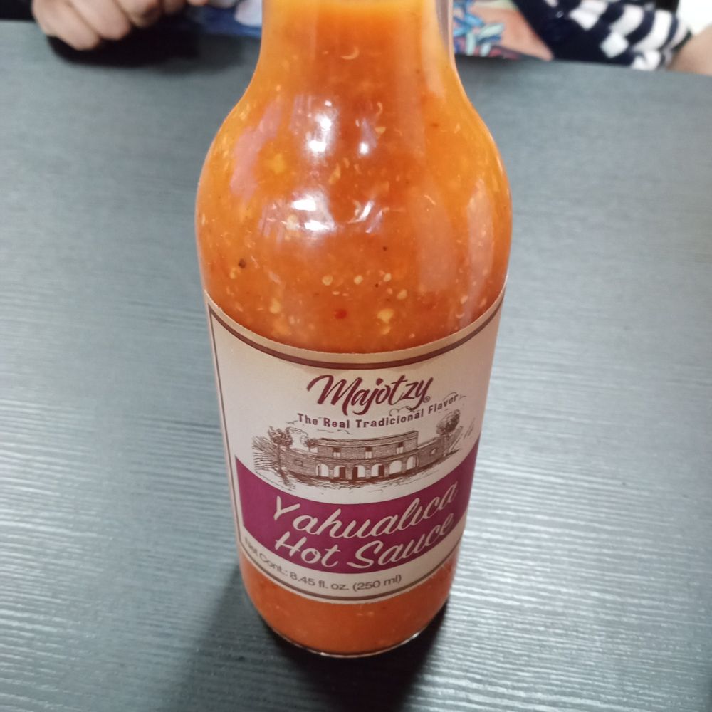 La Condesa De Oaxaca Restaurant - great hot sauce too - Mexican Near Me - Long Beach, California La Condesa De Oaxaca Restaurant - great hot sauce too - Mexican Near Me - Long Beach, California