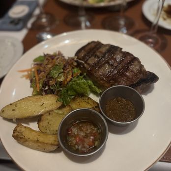 Aljibe Tango - New York Steak - Dance Clubs Near Me - Buenos Aires, C