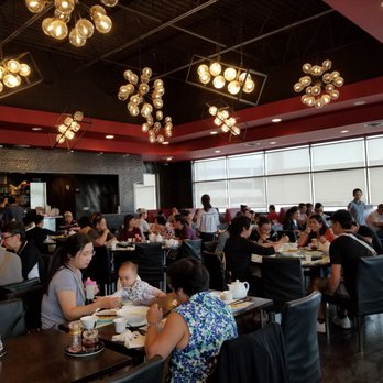 Keung Kee Congee - 2019-09-02. Keung's Delight. Markham ON. Interior. Seating area. Booths along the perimeter and tabled seating in the centre. - Chinese Near Me - Markham, Ontario Keung Kee Congee - 2019-09-02. Keung's Delight. Markham ON. Interior. Seating area. Booths along the perimeter and tabled seating in the centre. - Chinese Near Me - Markham, Ontario