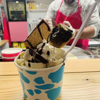 Crystal Cream - S'mores - Ice Cream & Frozen Yogurt Near Me - Osprey, Florida