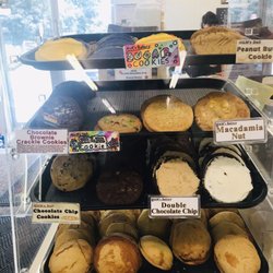 M&M Market