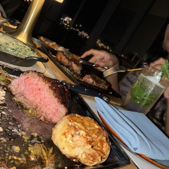 Prime Mēt Steakhouse - Steakhouses Near Me - Queens, New York