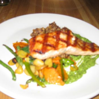 True Food Kitchen - Grilled Sustainable Salmon - New American Near Me - Reston, Virginia True Food Kitchen - Grilled Sustainable Salmon - New American Near Me - Reston, Virginia