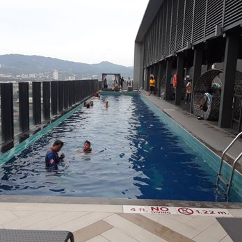 Bai Hotel - Pool area on 21st floor - Hotels Near Me - Mandaue City, CEB