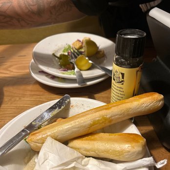 Olive Garden Italian Restaurant - A whole lemon I cut with a butter knife - Italian Near Me - Lithonia, Georgia Olive Garden Italian Restaurant - A whole lemon I cut with a butter knife - Italian Near Me - Lithonia, Georgia