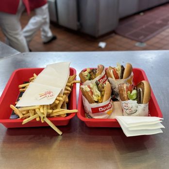 In-N-Out Burger - ows two trays of food - Burgers Near Me - Cabazon, California In-N-Out Burger - ows two trays of food - Burgers Near Me - Cabazon, California