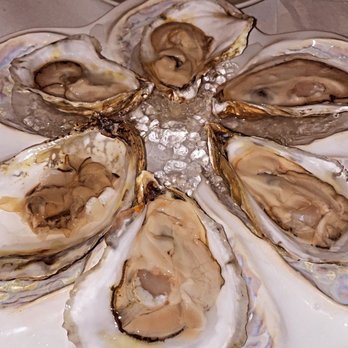 Vinotta - Italian Near Me - Waltham, Massachusetts