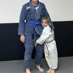 Mom and daughter martial artists