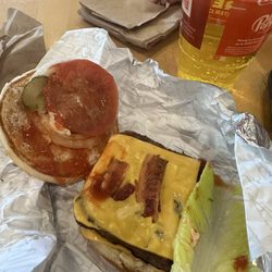 Wendy's - Big bacon classic. garbage !