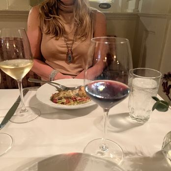Elizabeth On 37th - Lots of wine - New American Near Me - Savannah, Georgia Elizabeth On 37th - Lots of wine - New American Near Me - Savannah, Georgia