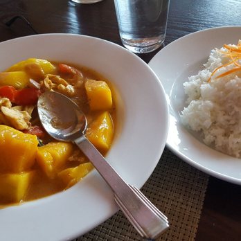 Busy B Thai Cafe - Dinner time. - Thai Near Me - El Cajon, California Busy B Thai Cafe - Dinner time. - Thai Near Me - El Cajon, California