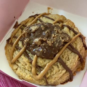 Crumbl - Alpharetta - Reese's peanut butter cookie - Bakeries Near Me - Alpharetta, Georgia