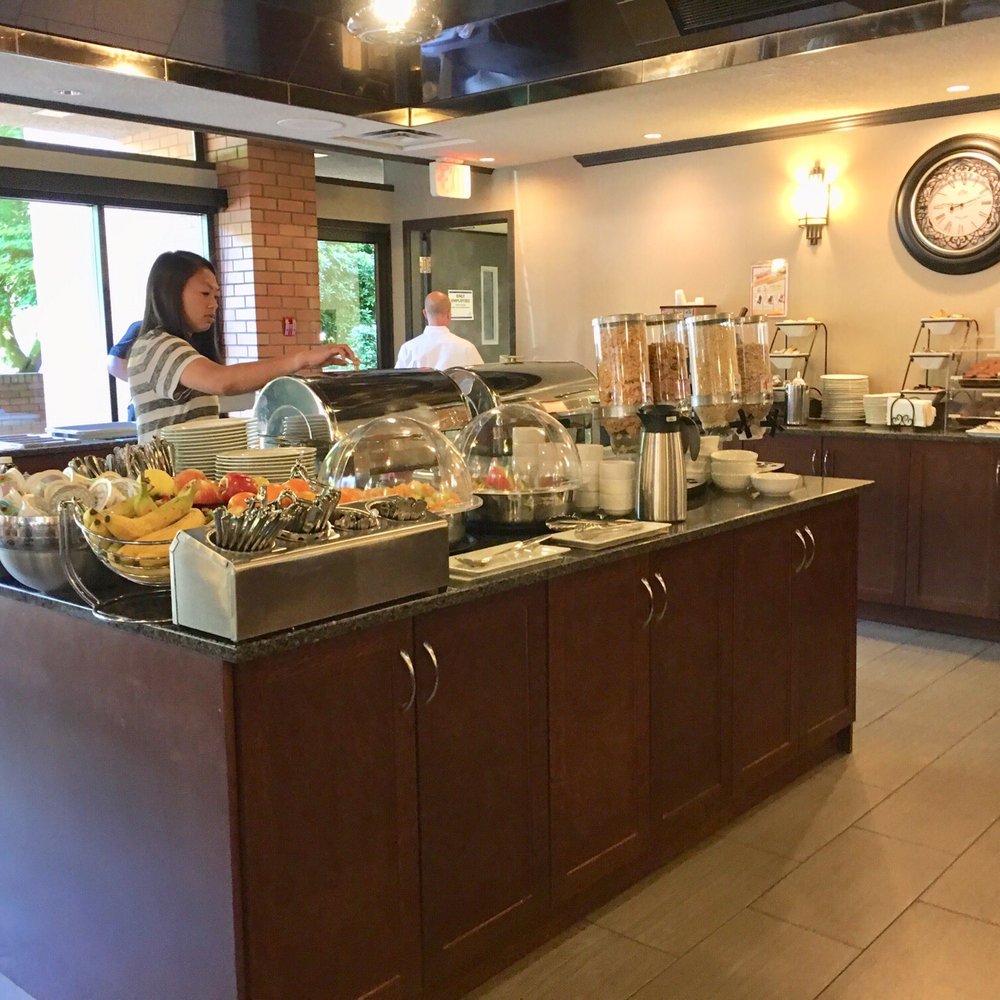 The Embassy Inn - Hotels Near Me - Victoria, British Columbia The Embassy Inn - Hotels Near Me - Victoria, British Columbia