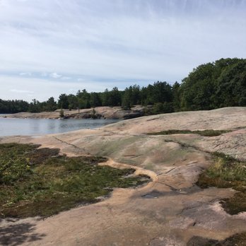 Killbear Provincial Park - Rocky shore - Parks Near Me - Nobel, Ontario