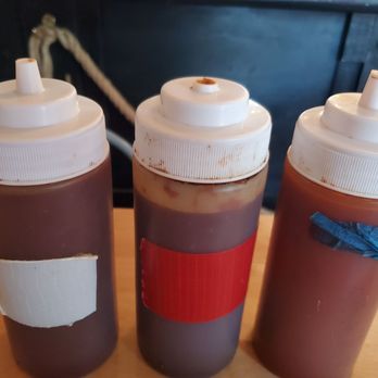 Matt's Barbecue - Sauces - honey, hot honey, Carolina vinegar - Barbeque Near Me - Lemont, Illinois Matt's Barbecue - Sauces - honey, hot honey, Carolina vinegar - Barbeque Near Me - Lemont, Illinois