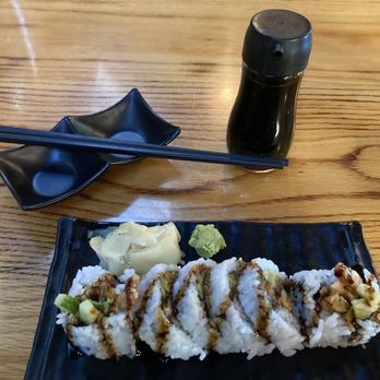 DJ Sushi - Shrimp Tempura Classic Roll - Sushi Bars Near Me - San Francisco, California DJ Sushi - Shrimp Tempura Classic Roll - Sushi Bars Near Me - San Francisco, California