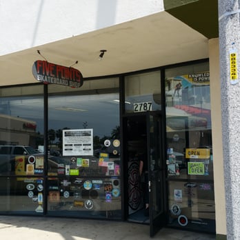 Five Points Skate & Snowboards - Skate Shops Near Me - Ventura, California