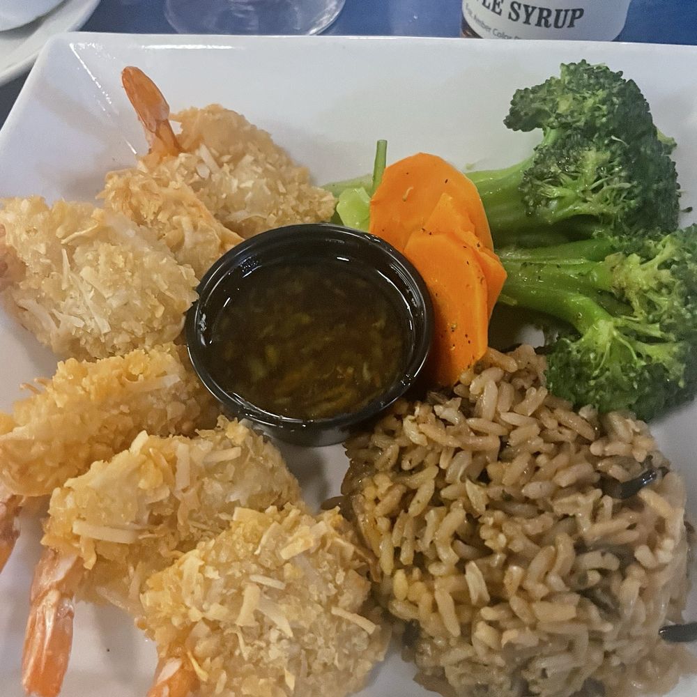 Guppys on the Beach - Coconut shrimp - Seafood Near Me - Indian Rocks Beach, Florida Guppys on the Beach - Coconut shrimp - Seafood Near Me - Indian Rocks Beach, Florida