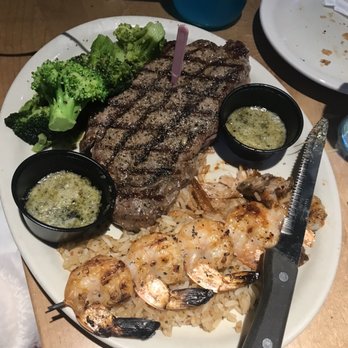 Logan's Roadhouse - NY strip second time around very good. - Steakhouses Near Me - Clarksville, Tennessee Logan's Roadhouse - NY strip second time around very good. - Steakhouses Near Me - Clarksville, Tennessee