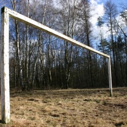 Spielplatz Iland - Tor im Winter