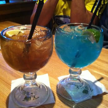 Applebee's Grill + Bar - Mucho Mondays! - American Near Me - Azusa, California Applebee's Grill + Bar - Mucho Mondays! - American Near Me - Azusa, California