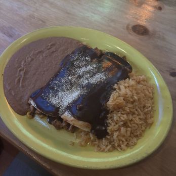 Más Mexicali Cantina - Chicken Mole Ole enchiladas - Mexican Near Me - West Chester, Pennsylvania Más Mexicali Cantina - Chicken Mole Ole enchiladas - Mexican Near Me - West Chester, Pennsylvania