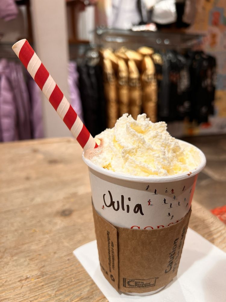 Gorsuch Ski Café Vail Image