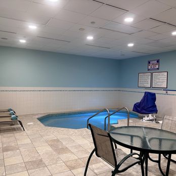 CopperLeaf Boutique Hotel & Spa, BW Premier Collection - Hot tub spa - Hotels Near Me - Appleton, Wisconsin