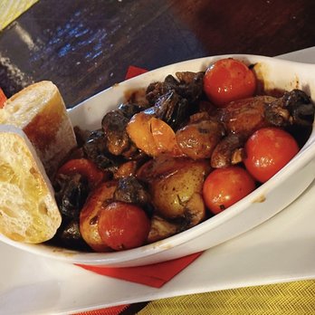 121 Tapas on the Water - Tapas Bars Near Me - Fort Pierce, Florida
