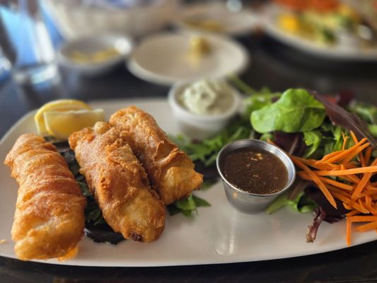 Ada’s Fish House by null