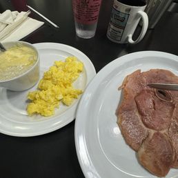 2 Eggs W/ Country Ham