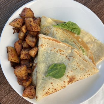 Le Palais Sucre - Chicken pesto crepe - Creperies Near Me - Pleasanton, California Le Palais Sucre - Chicken pesto crepe - Creperies Near Me - Pleasanton, California