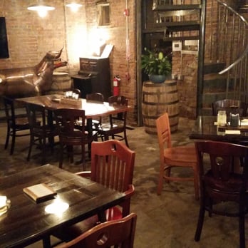 Hotel Tango - Cocktail Bars Near Me - Indianapolis, Indiana