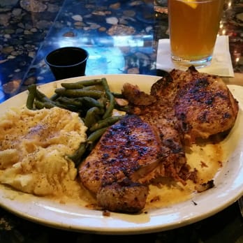 Telly's Place - Pork Chops - New American Near Me - Grosse Pointe Woods, Michigan Telly's Place - Pork Chops - New American Near Me - Grosse Pointe Woods, Michigan