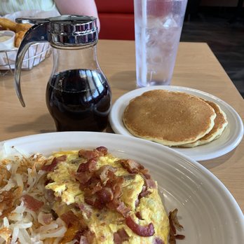 Big Boy - Meat Lover's Omelette with Original Hotcakes. - American Near Me - Warren, Michigan Big Boy - Meat Lover's Omelette with Original Hotcakes. - American Near Me - Warren, Michigan