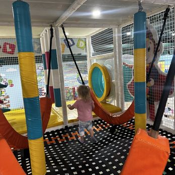 Cheeky Monkeys - Fort Worth - Upper indoor playground area with places to look out, swing and jump. - Indoor Playcenter Near Me - Fort Worth, Texas