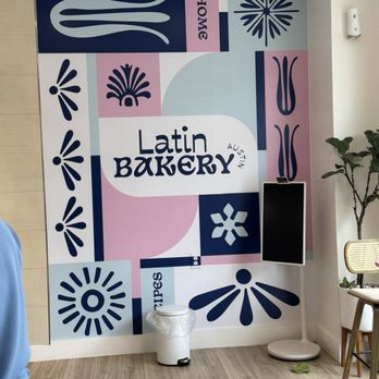 Latin Bakery Austin - Inside - Custom Cakes Near Me - Austin, Texas