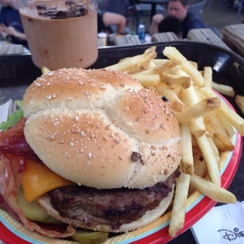 Backlot Express - American Near Me - Lake Buena Vista, Florida