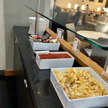 United Club - Food bar - Airport Lounges Near Me - Dulles, Virginia United Club - Food bar - Airport Lounges Near Me - Dulles, Virginia
