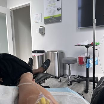 4Ever Young Anti-Aging Solutions - IV Therapy - Medical Spas Near Me - Orlando, Florida 4Ever Young Anti-Aging Solutions - IV Therapy - Medical Spas Near Me - Orlando, Florida