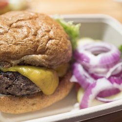 Central Market - The cheeseburger