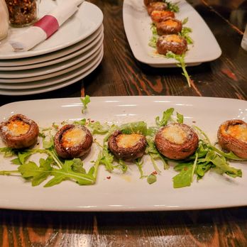Sulla Vita - Stuffed Mushrooms - Mediterranean Near Me - Leavenworth, Washington