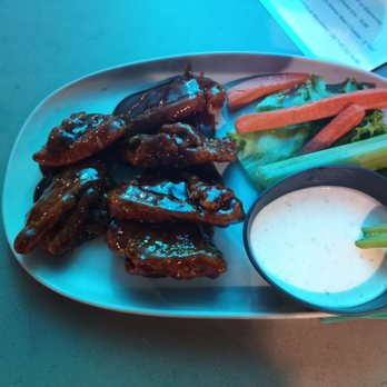Gator's Family Restaurant - Kickin bourbon BBQ wings hit the spot...not very spicy though if you are looking for hotter go for Buffalo here - American Near Me - Dickinson, Texas