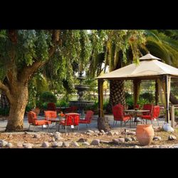 Whispering Pines Inn