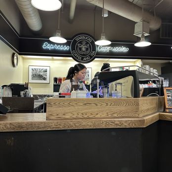 Starbucks - Coffee & Tea Near Me - Seattle, Washington Starbucks - Coffee & Tea Near Me - Seattle, Washington