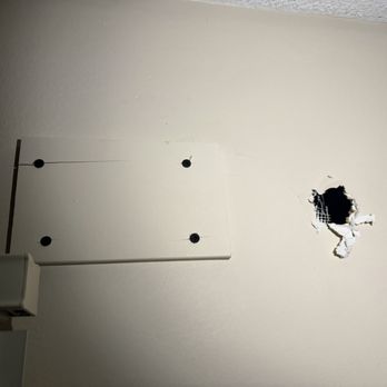 Ramsgate Apartments - SECOND hole left in our BEDROOM WALL by SQUIRRELS - Apartments Near Me - Hopkins, Minnesota Ramsgate Apartments - SECOND hole left in our BEDROOM WALL by SQUIRRELS - Apartments Near Me - Hopkins, Minnesota