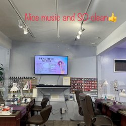 Monaco Nail Spa - Nice and clean nail salon in Incline!