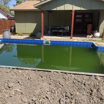 Blue Iguana Pools - Green pool filled with algae because wrong pump and filter - Pool & Hot Tub Service Near Me