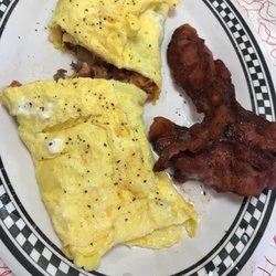 Penny's Diner - Omelette starts the day off right